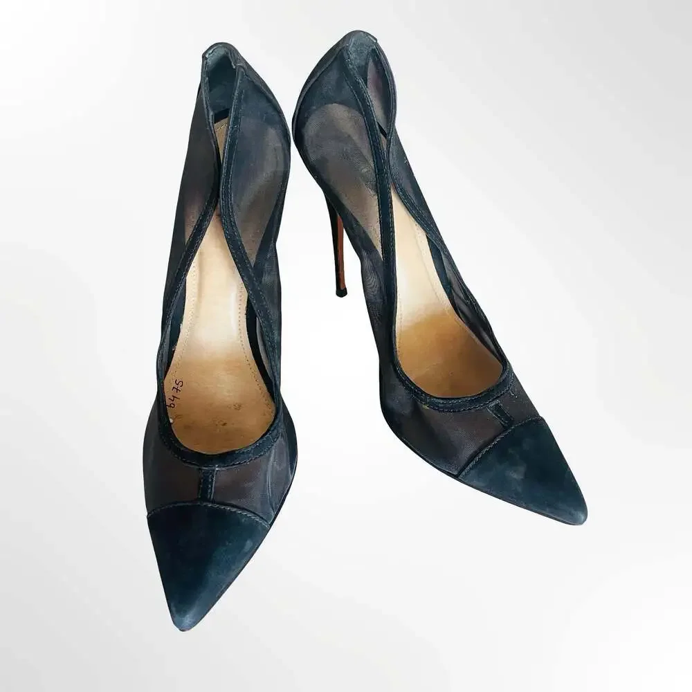 SCHUTZ gently used